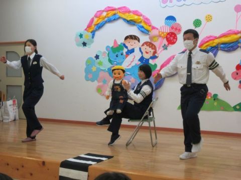 4月さちかぜ号交通安全教室