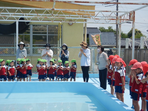 プール開き プール開き