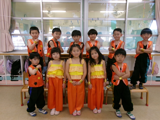 １２月ぞう組おゆうぎ会男の子