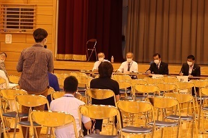 増穂中学校対話集会