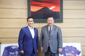 水岸富美男議長
