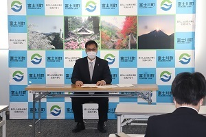 定例記者会見