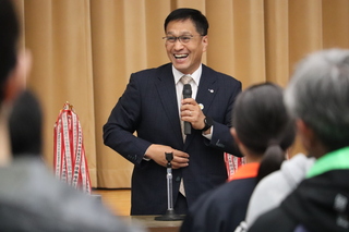 望月町長駅伝大会表彰式の様子