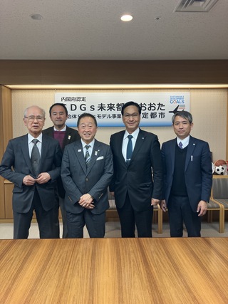 大田区表敬訪問１